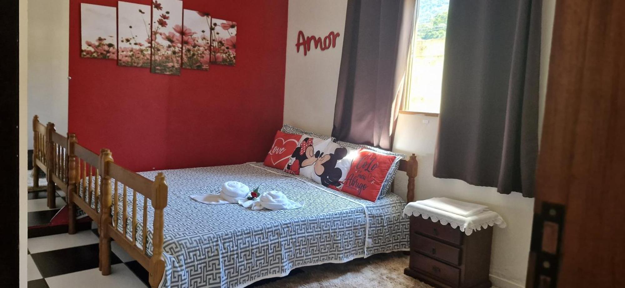Casa Pouso Aconchego Para Ti - Pertinho Trindade باراتي المظهر الخارجي الصورة