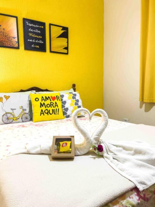 Casa Pouso Aconchego Para Ti - Pertinho Trindade باراتي المظهر الخارجي الصورة